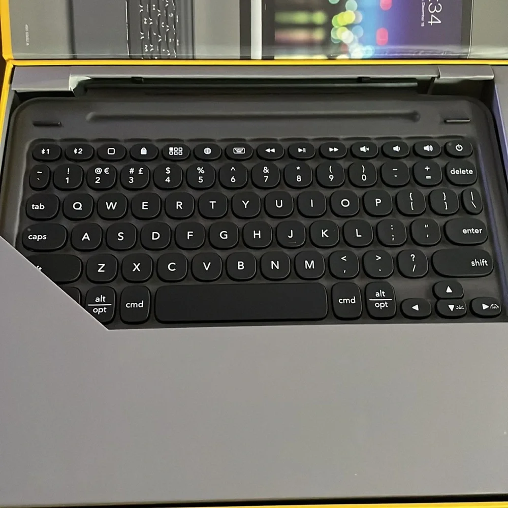 Case and Keyboard for IPad Pro 11-inch - Gen 1 or 2